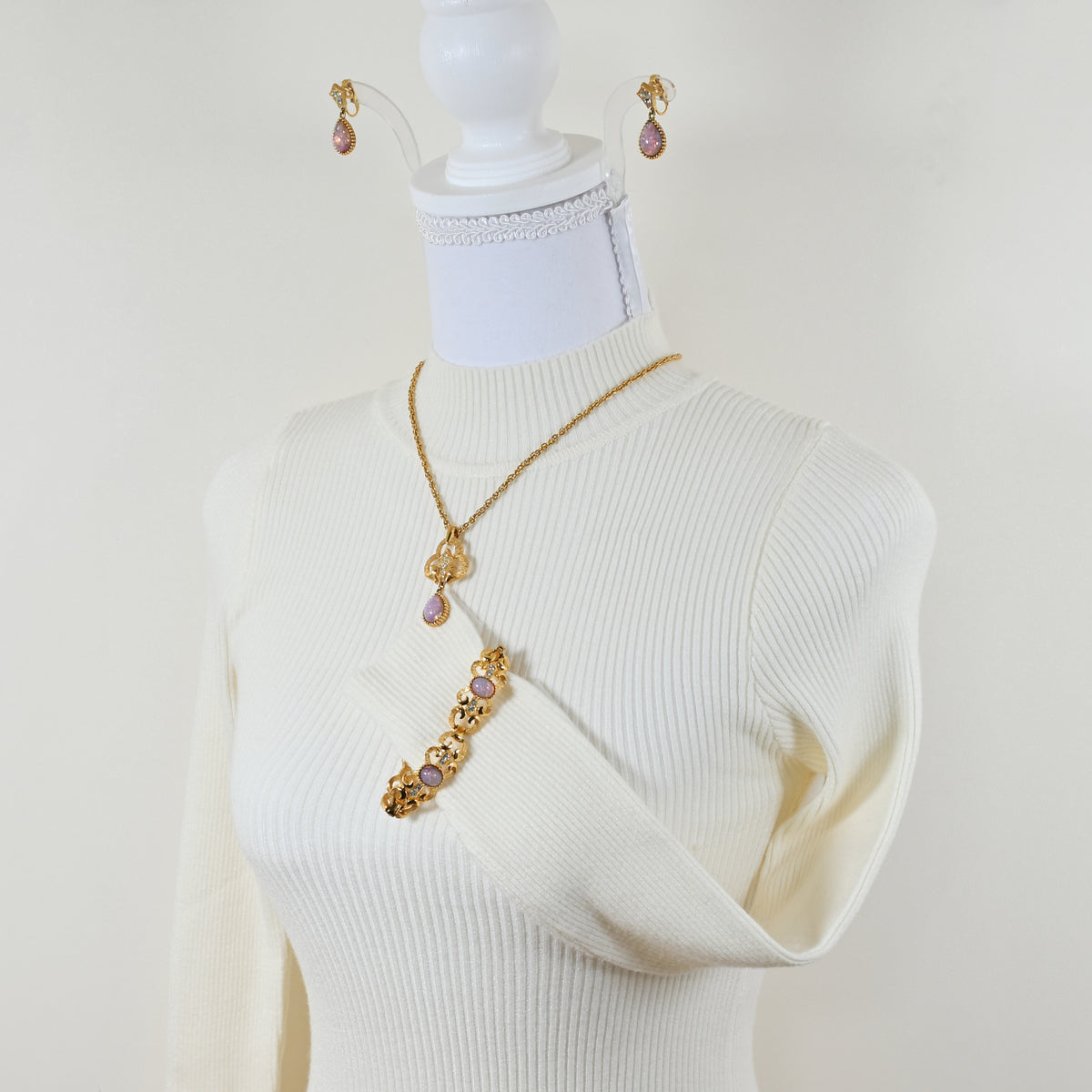 Vintage Crown Trifari Opalescent Cabochon Rhinestone — 6-Piece Matching Set: 2-Brooch, 2-Earrings, Bracelet & Necklace