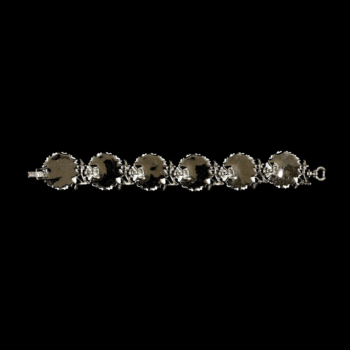Vintage Crown Trifari White Daisy — Matching Set: Clip-On Earrings, Bracelet & Necklace