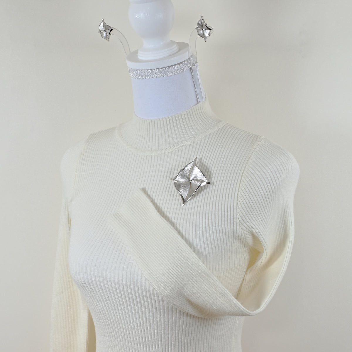 Vintage Crown Trifari Silver-Tone Abstract Pinwheel — Matching Set: Brooch & Clip-On Earrings